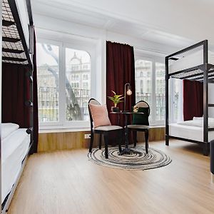 Habitación para Mujeres Compartida